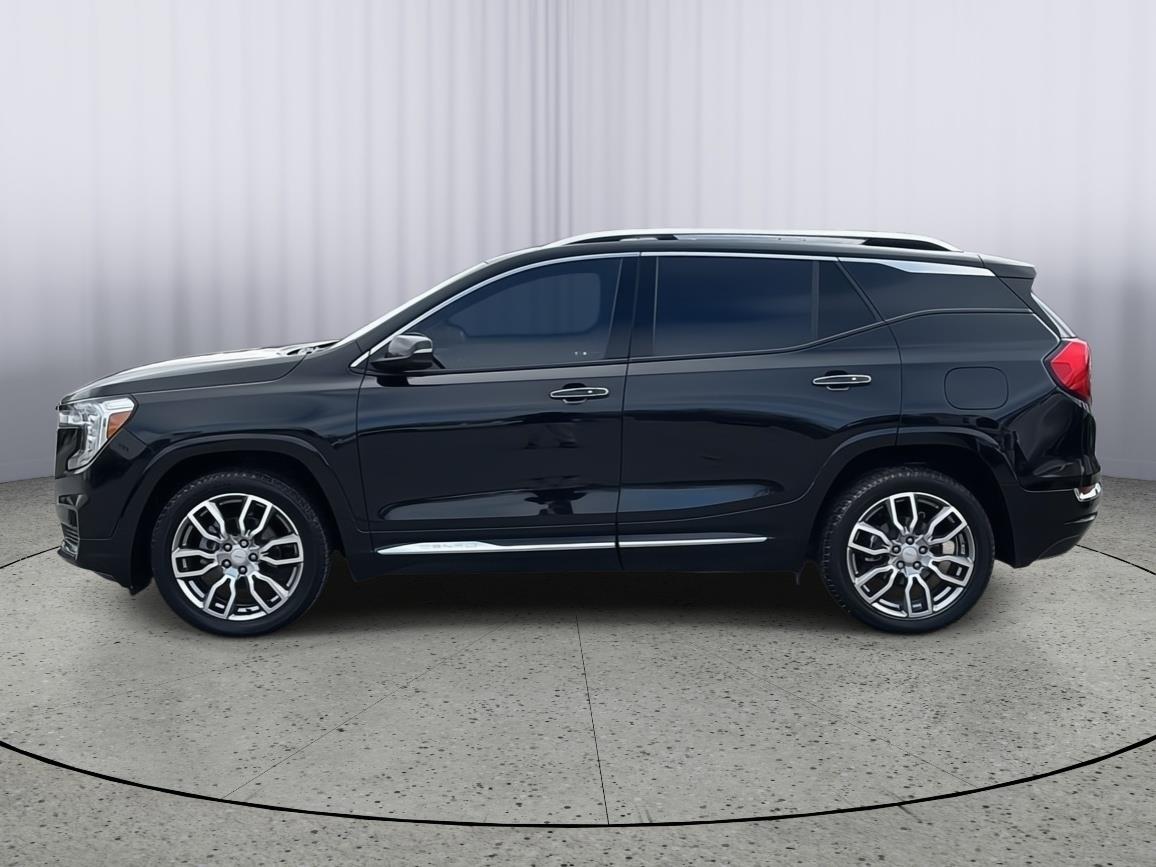 Used 2023 GMC Terrain Denali with VIN 3GKALXEG4PL121643 for sale in Kansas City