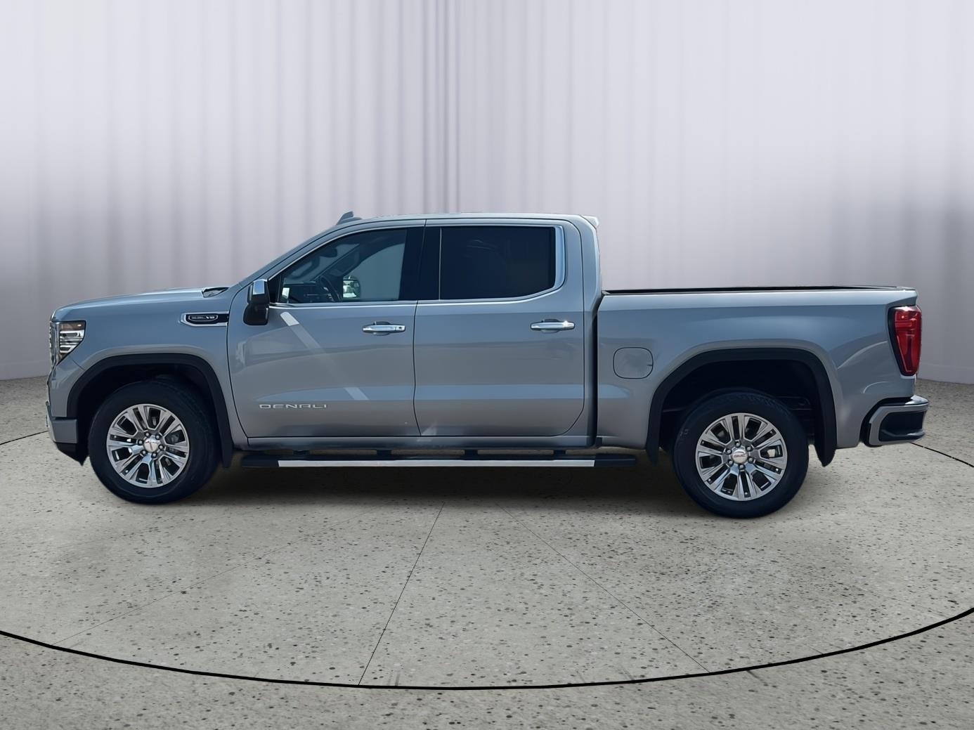 Used 2023 GMC Sierra 1500 Denali Denali with VIN 3GTUUGED4PG362073 for sale in Kansas City