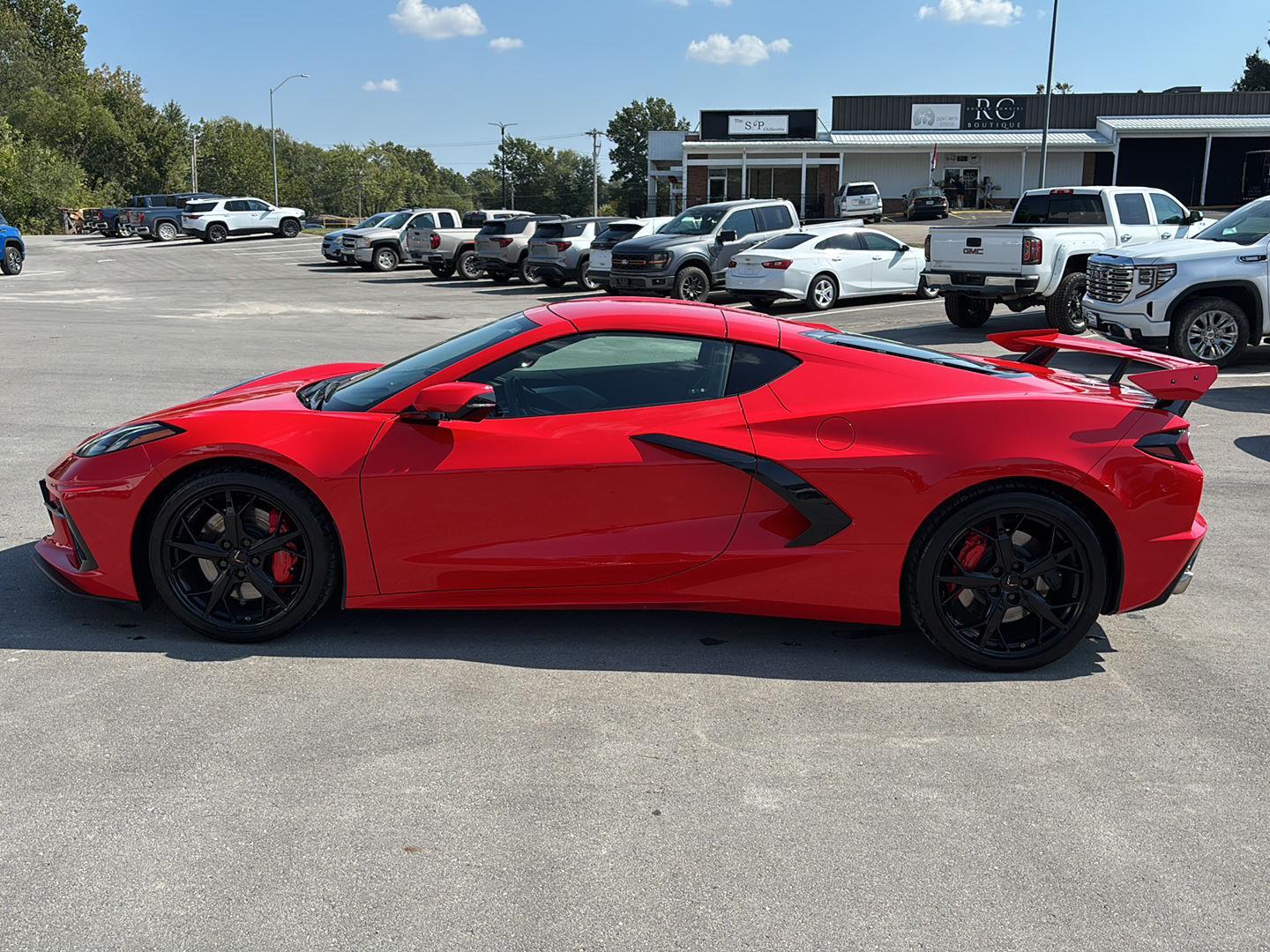 2022 Chevrolet Corvette Stingray 2LT photo 2