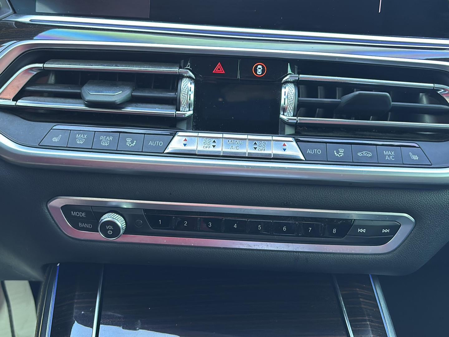 2019 BMW X5 50i - Photo 27