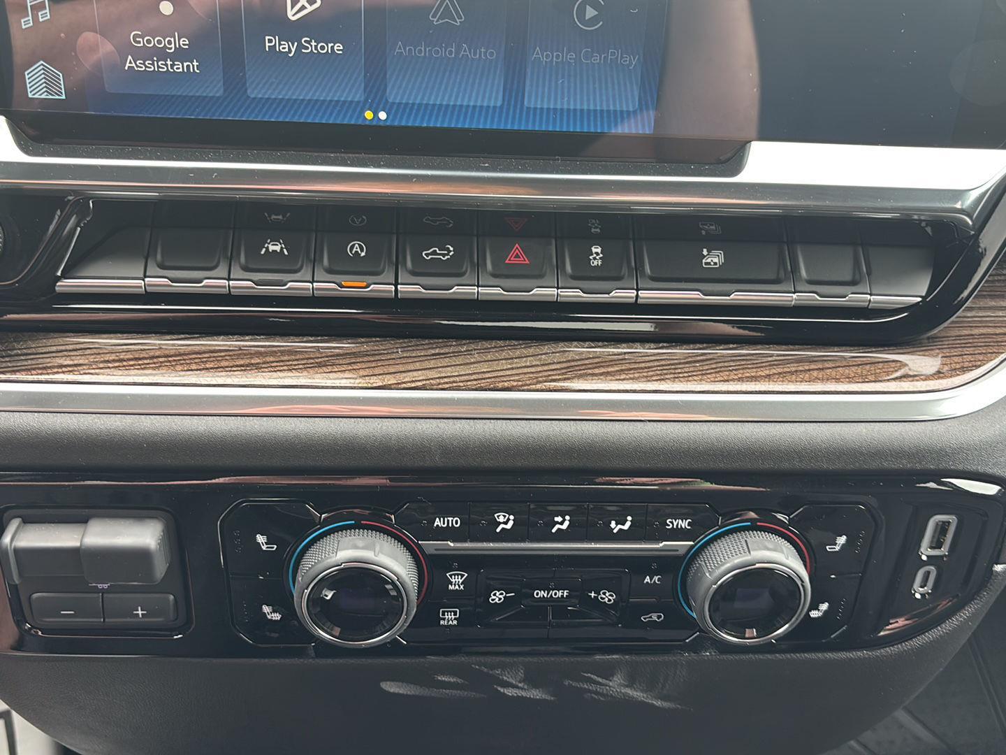 2025 Chevrolet Silverado 1500 LT - Photo 27