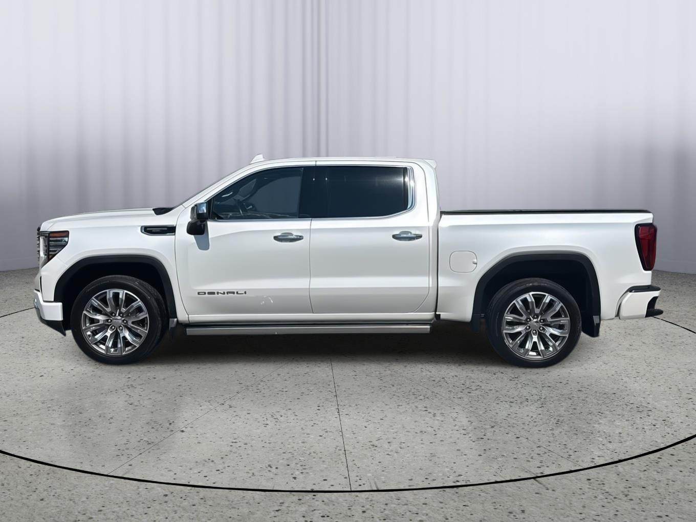 Used 2023 GMC Sierra 1500 Denali Denali with VIN 1GTUUGEL4PZ266144 for sale in Kansas City