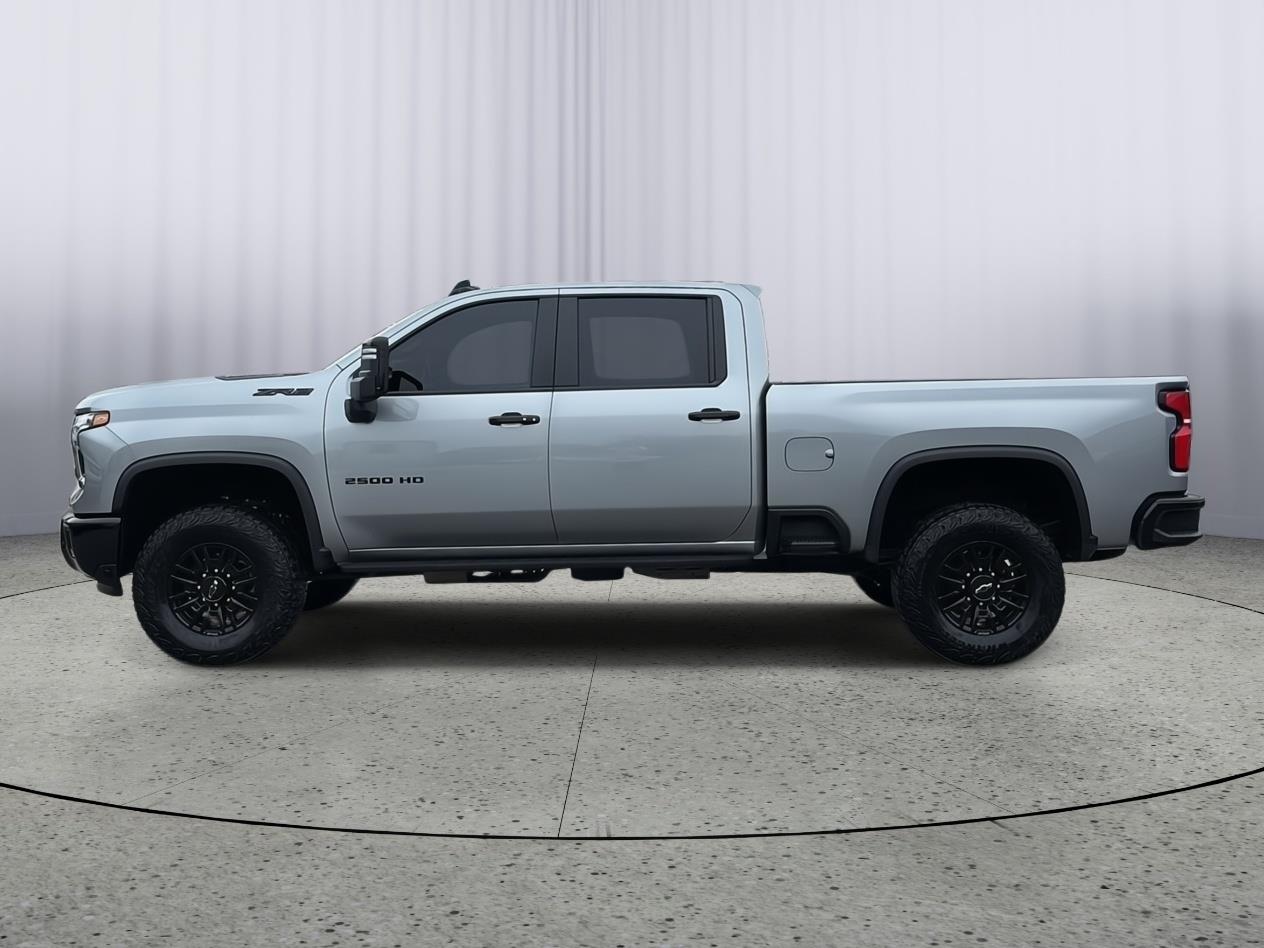 Used 2025 Chevrolet Silverado 2500HD ZR2 with VIN 1GC4KYEY0SF352939 for sale in Kansas City