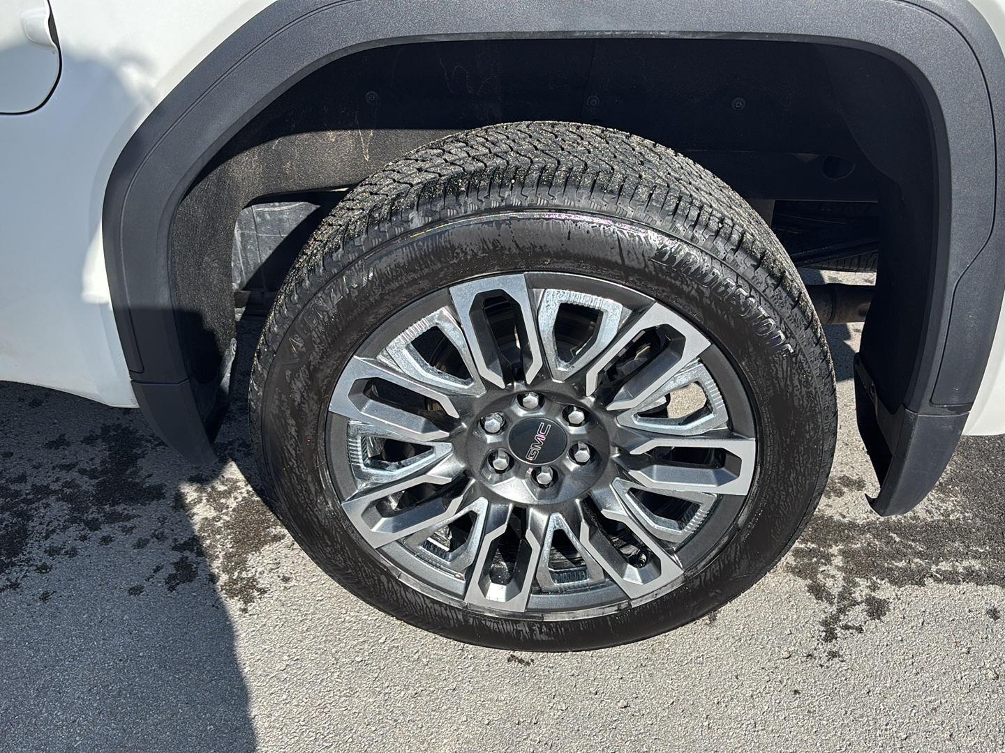 2025 GMC Sierra 1500 Denali Ultimate - Photo 13