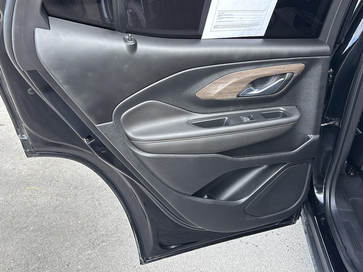 2023 GMC Terrain Denali - Photo 17