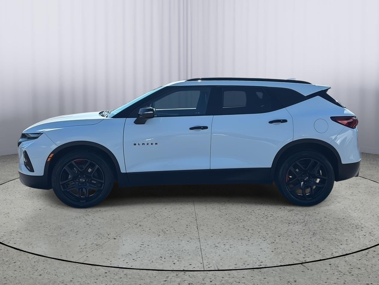Used 2020 Chevrolet Blazer 3LT with VIN 3GNKBJRS9LS697461 for sale in Kansas City