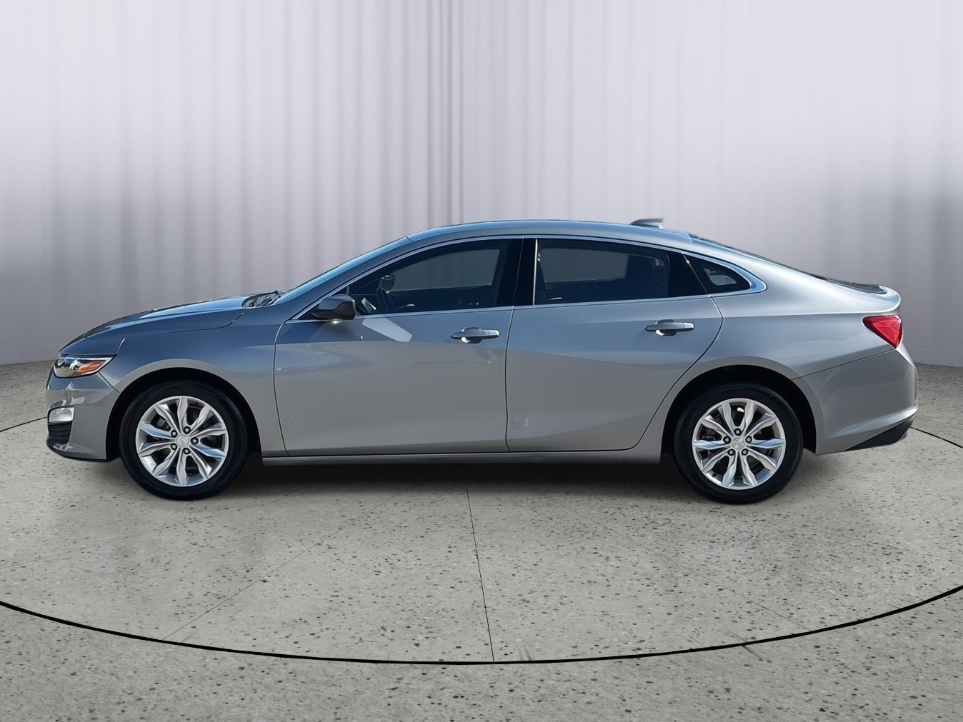 Used 2025 Chevrolet Malibu 1LT with VIN 1G1ZD5ST7SF136943 for sale in Kansas City