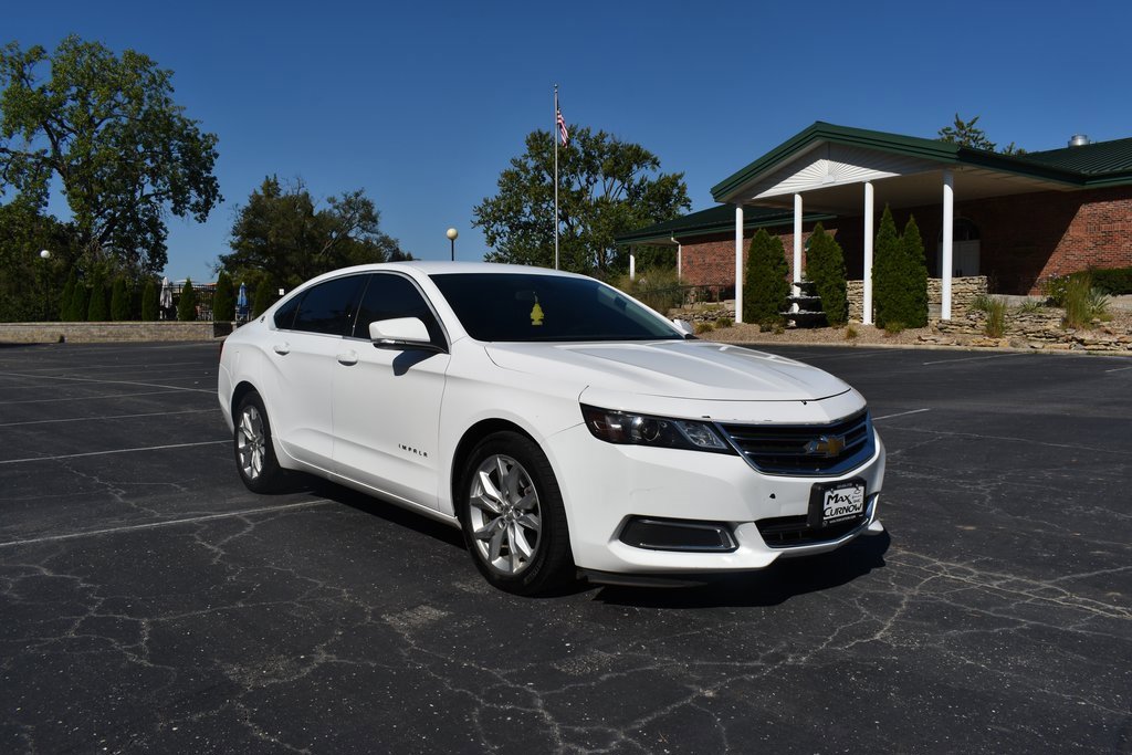 Used 2017 Chevrolet Impala 1LT with VIN 2G1105SA3H9147513 for sale in Chillicothe, MO