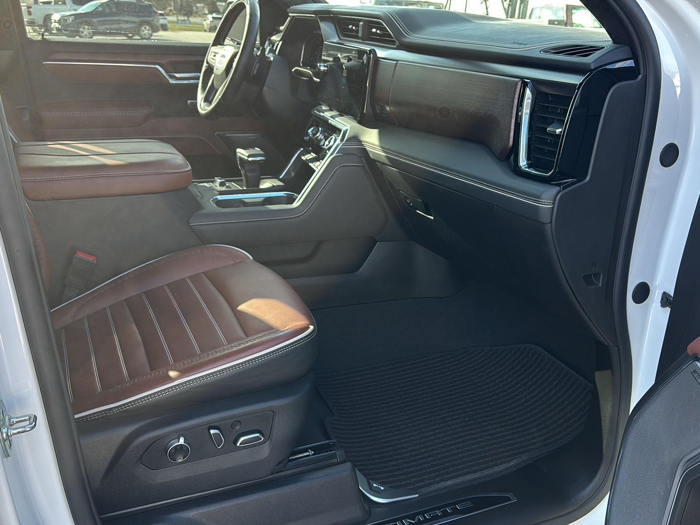 2025 GMC Sierra 1500 Denali Ultimate - Photo 24