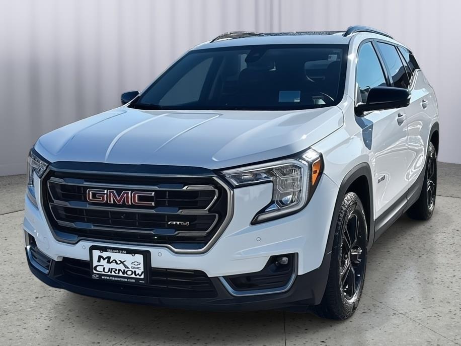2023 GMC Terrain AT4's photo