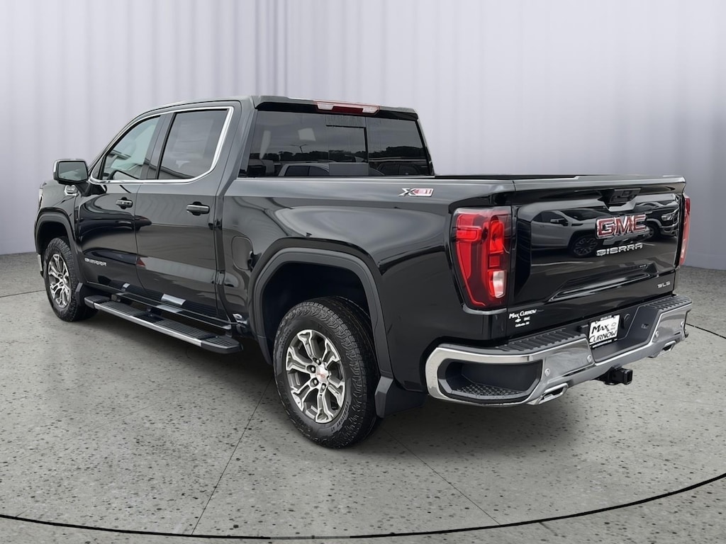New 2026 GMC Sierra 1500 SLE Truck