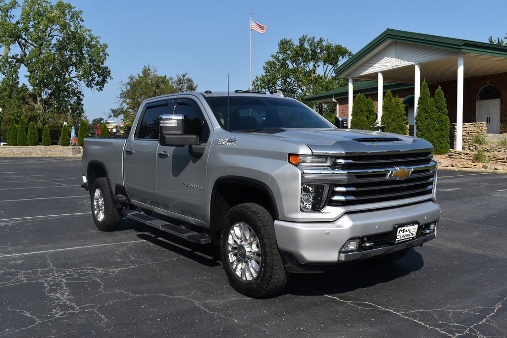 Used 2020 Chevrolet Silverado 2500HD High Country with VIN 1GC4YRE79LF100149 for sale in Chillicothe, MO