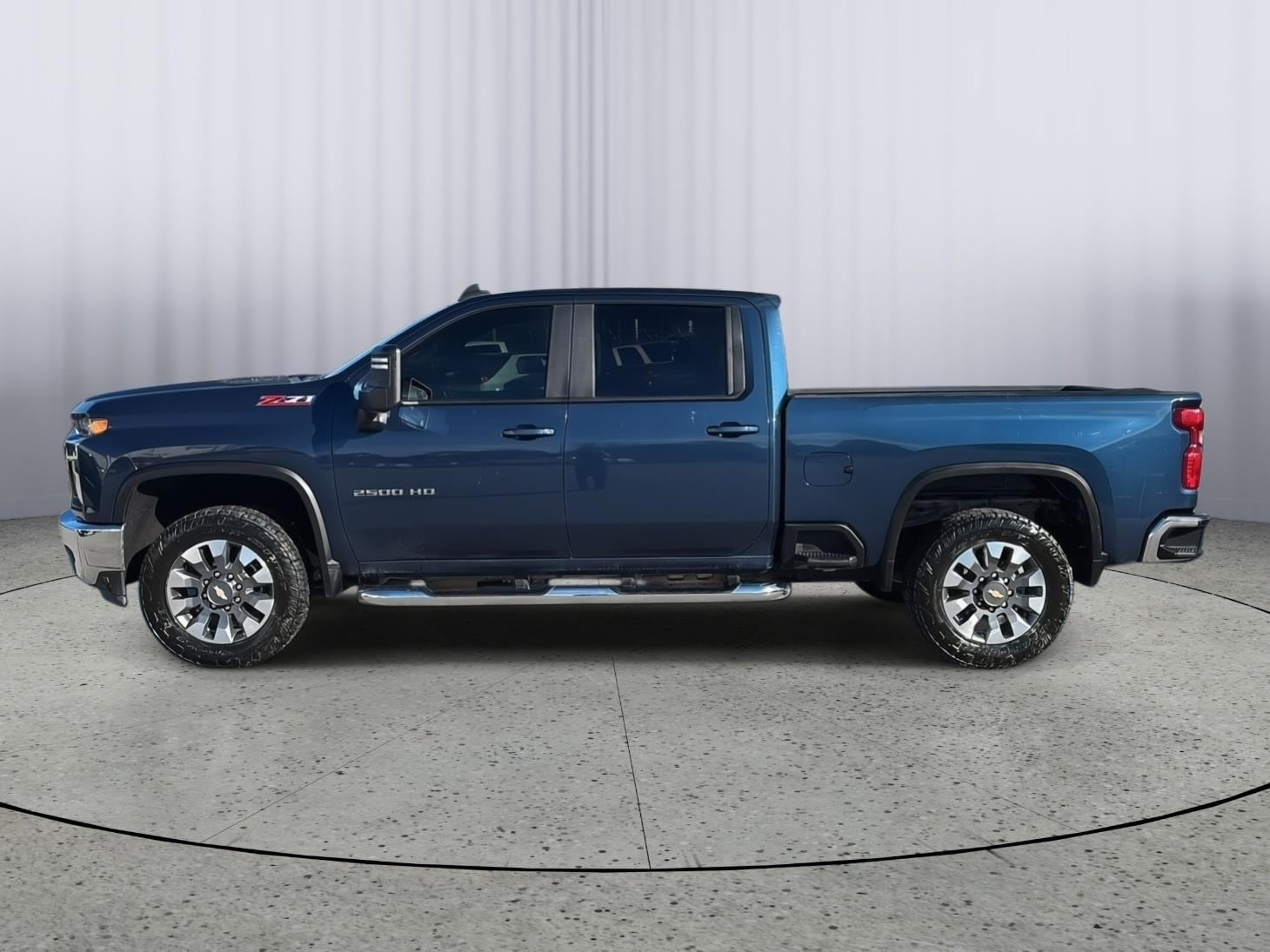 Used 2021 Chevrolet Silverado 2500HD LT with VIN 1GC4YNEY0MF153924 for sale in Kansas City