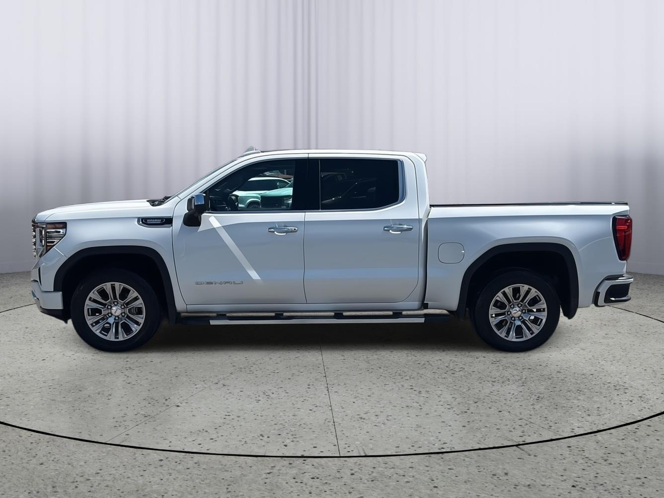 2022 Gmc Sierra 1500 Denali photo 2