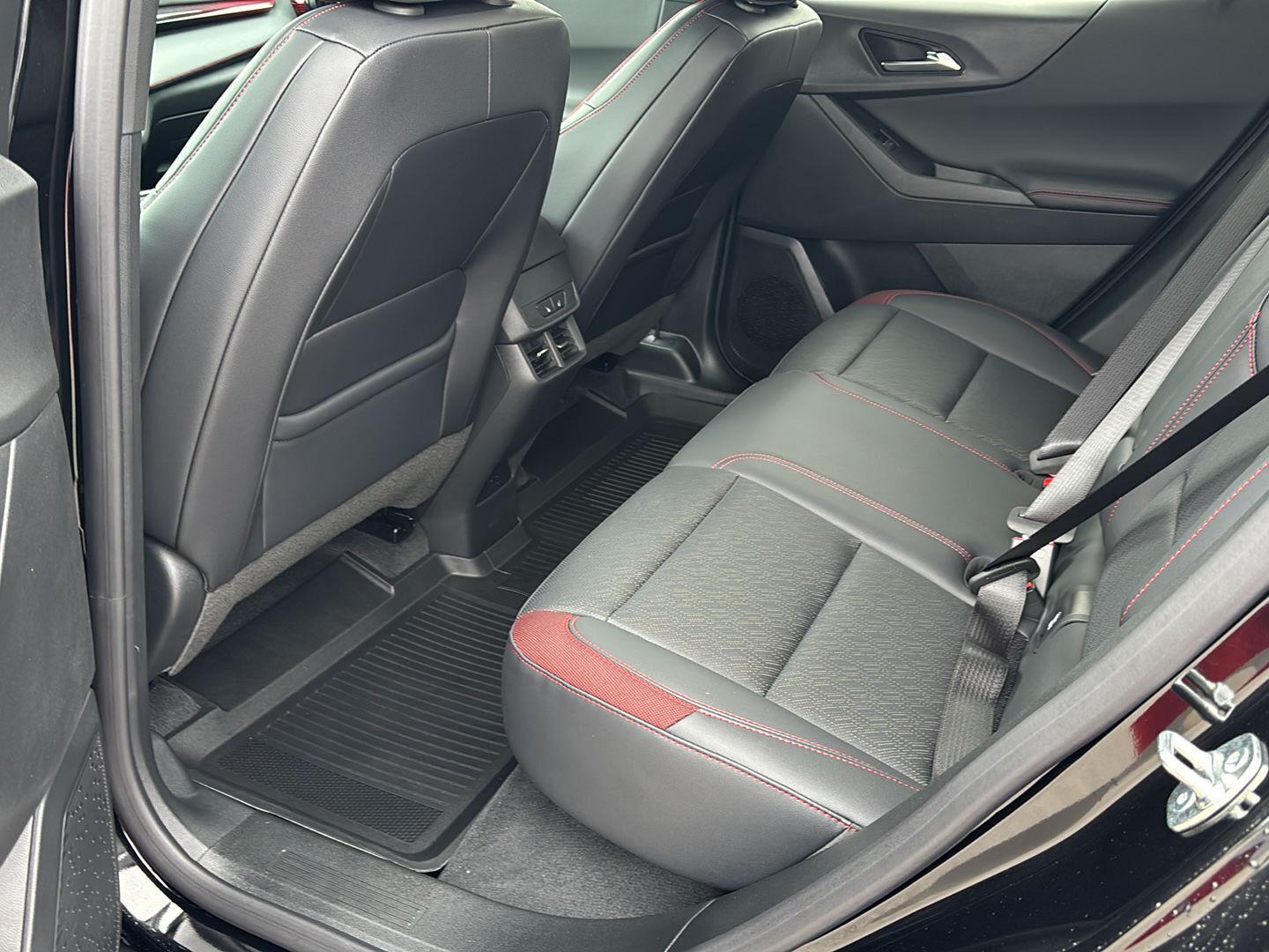2027 Chevrolet Equinox RS - Photo 17
