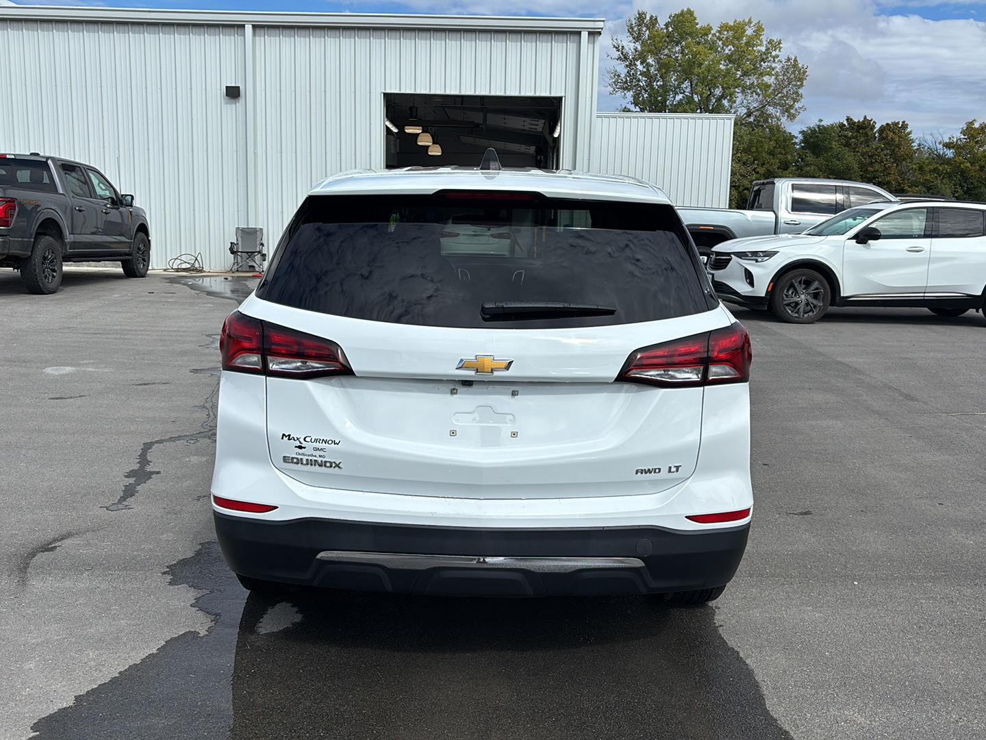 2023 Chevrolet Equinox LT photo 4