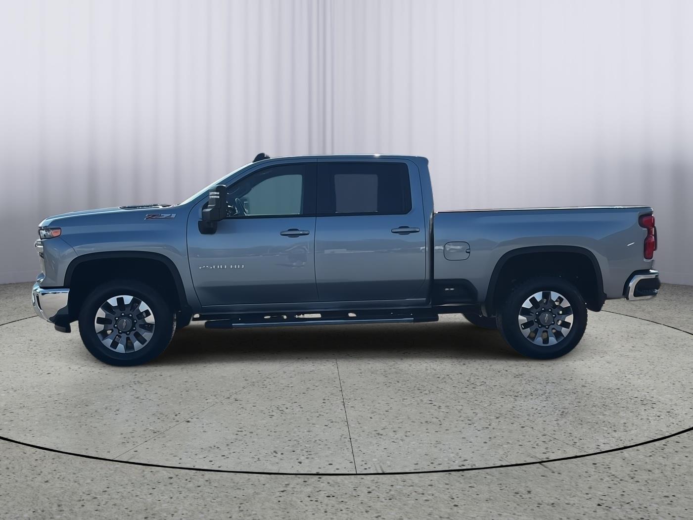 Used 2025 Chevrolet Silverado 2500HD LT with VIN 2GC4KNEY6S1185671 for sale in Kansas City