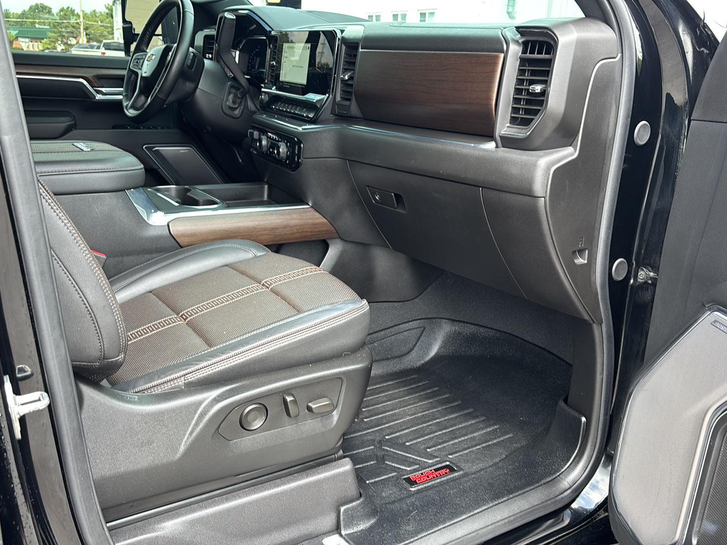 2024 Chevrolet Silverado 2500HD High Country - Photo 25