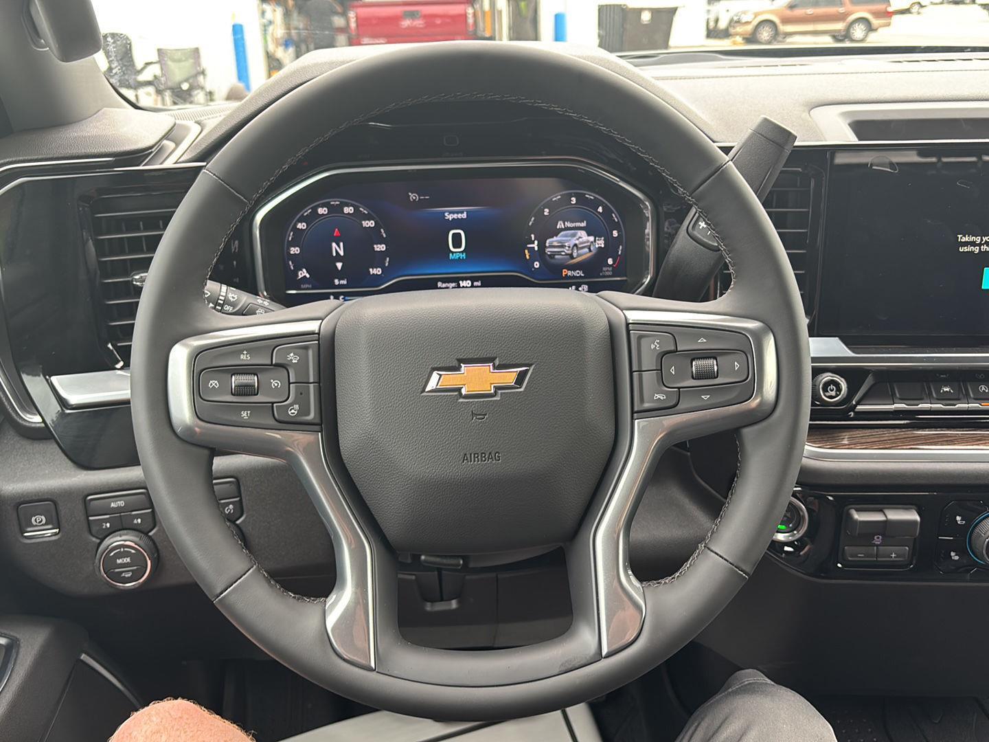 2025 Chevrolet Silverado 1500 LT - Photo 24