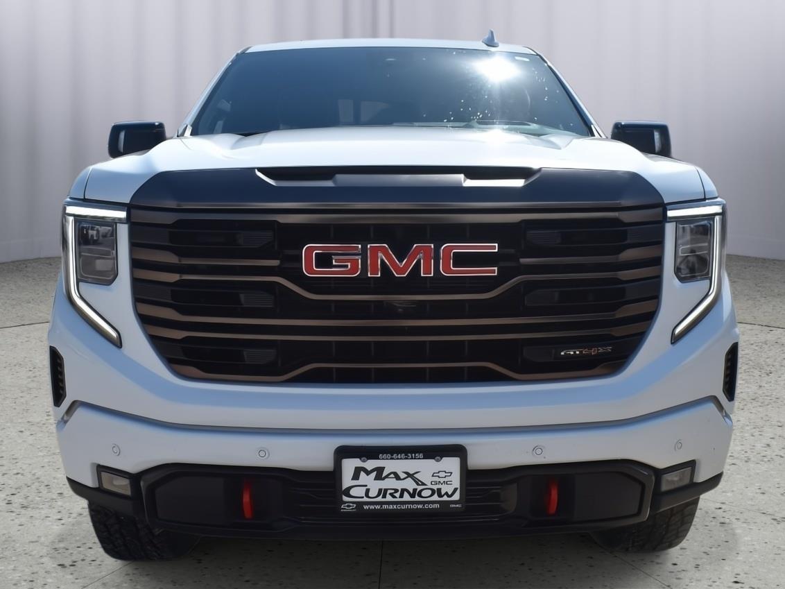 Used 2023 GMC Sierra 1500 AT4X with VIN 3GTUUFEL2PG118651 for sale in Kansas City