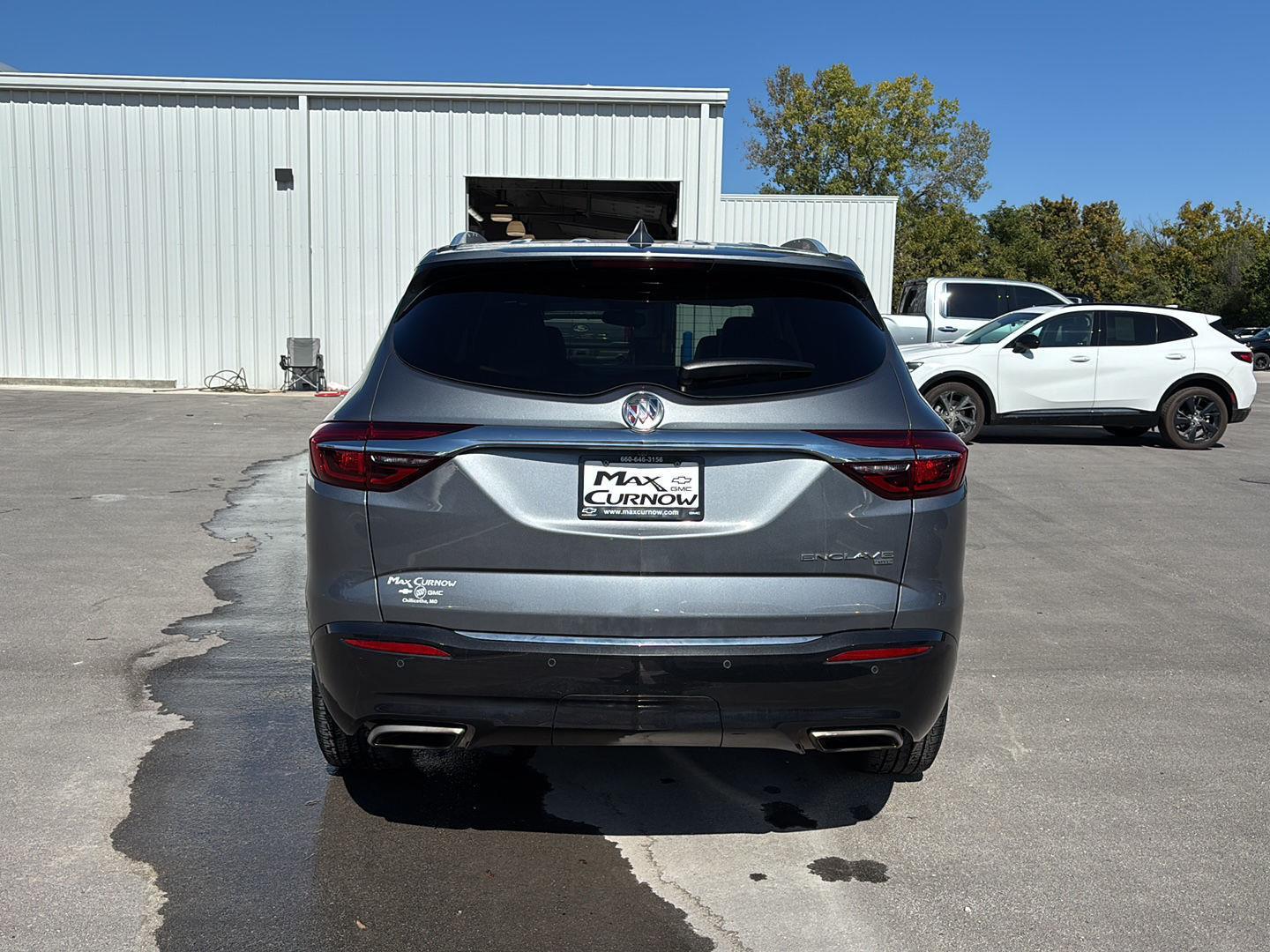 2019 Buick Enclave Essence photo 3