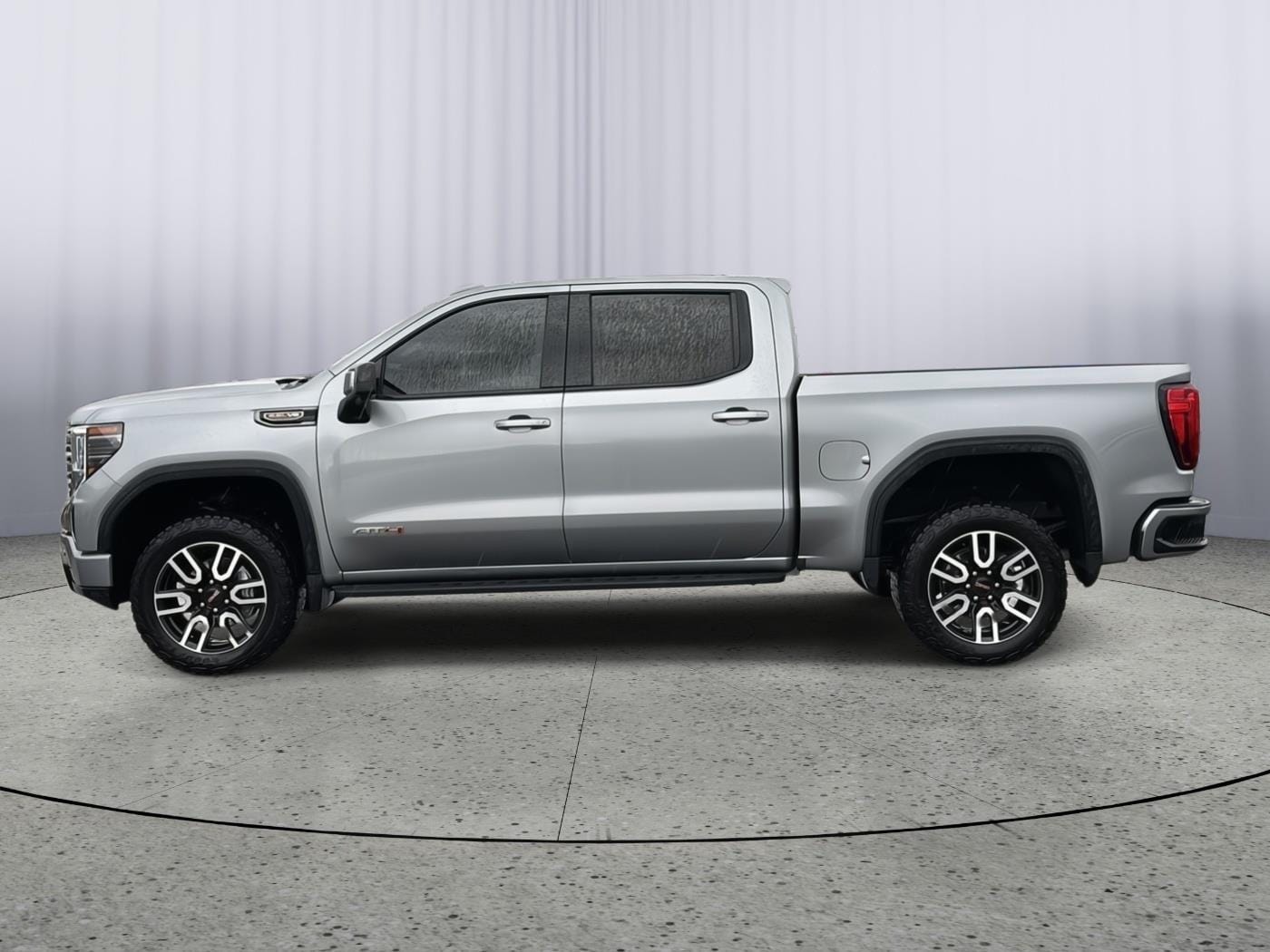 Used 2024 GMC Sierra 1500 AT4 with VIN 3GTUUEEL5RG389801 for sale in Kansas City