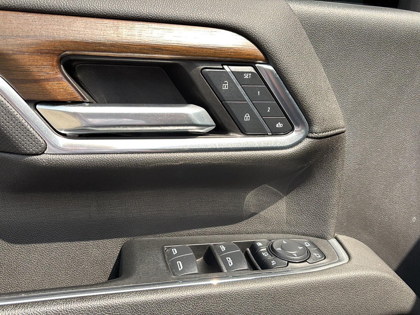 2024 Chevrolet Silverado 2500HD High Country - Photo 17