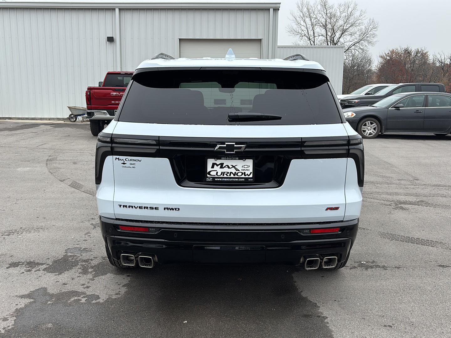 2026 Chevrolet Traverse RS photo 3