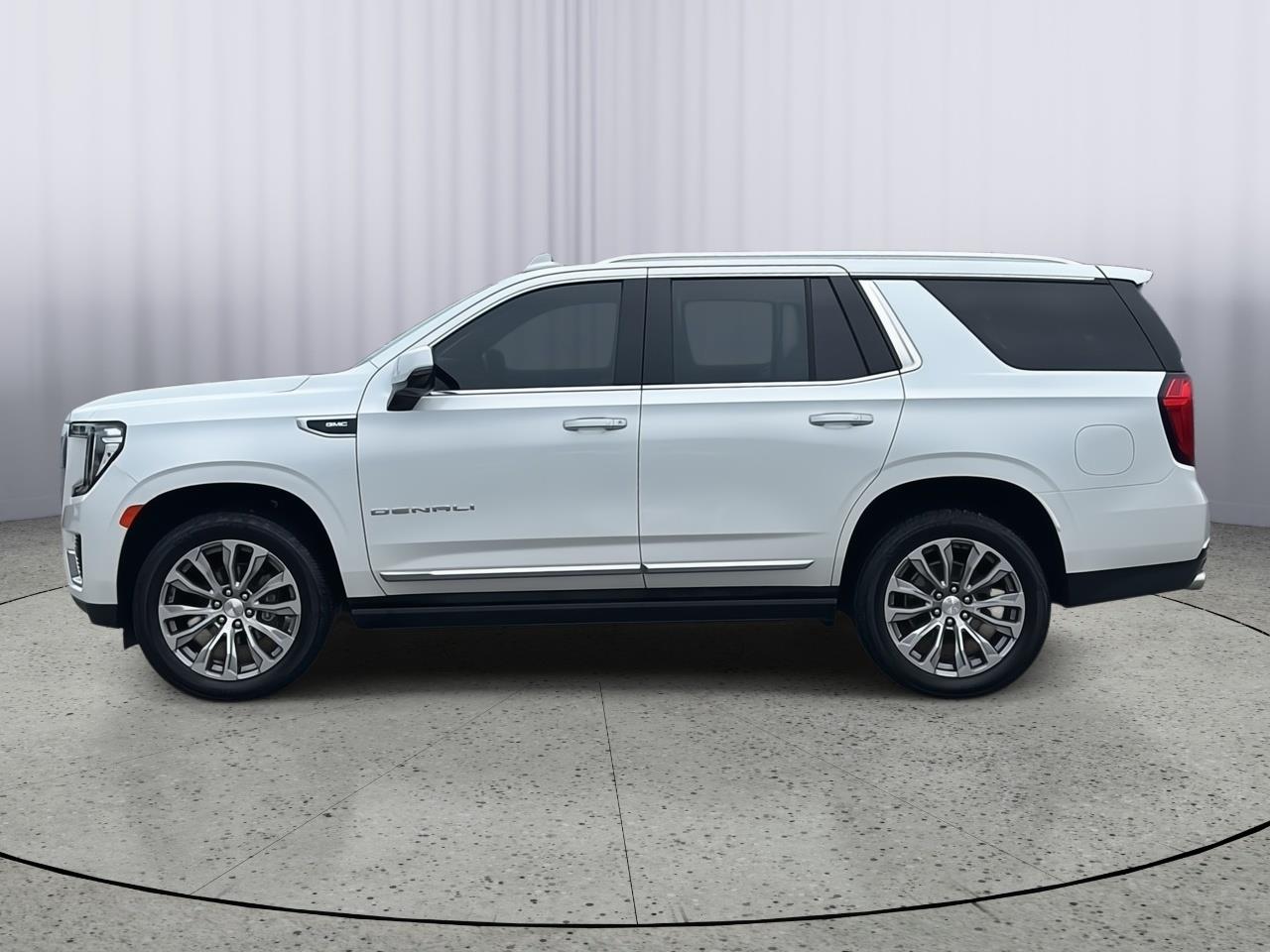 Used 2021 GMC Yukon Denali with VIN 1GKS2DKL6MR298285 for sale in Kansas City