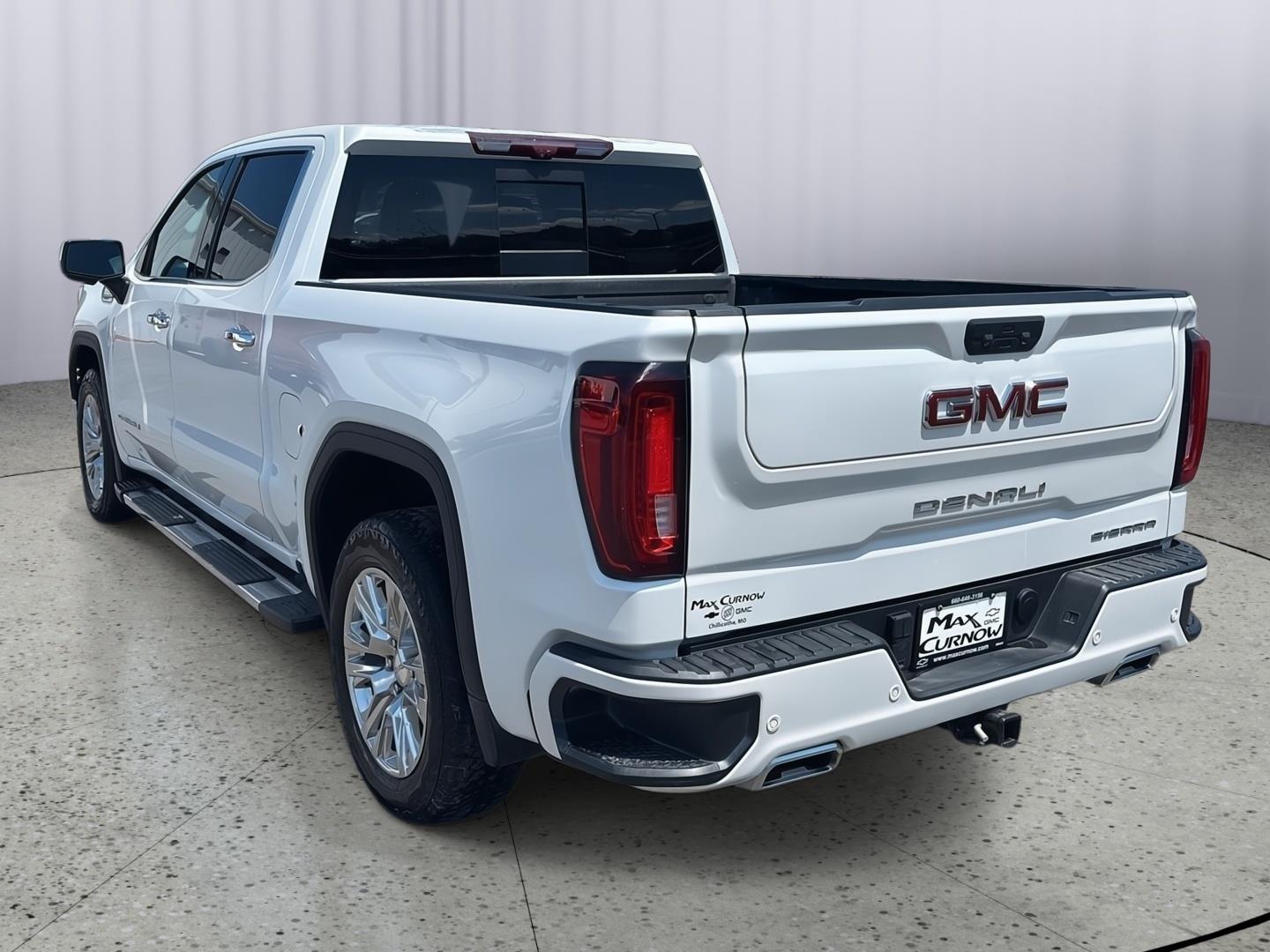 Used 2022 GMC Sierra 1500 Denali Denali with VIN 3GTUUGETXNG512823 for sale in Kansas City