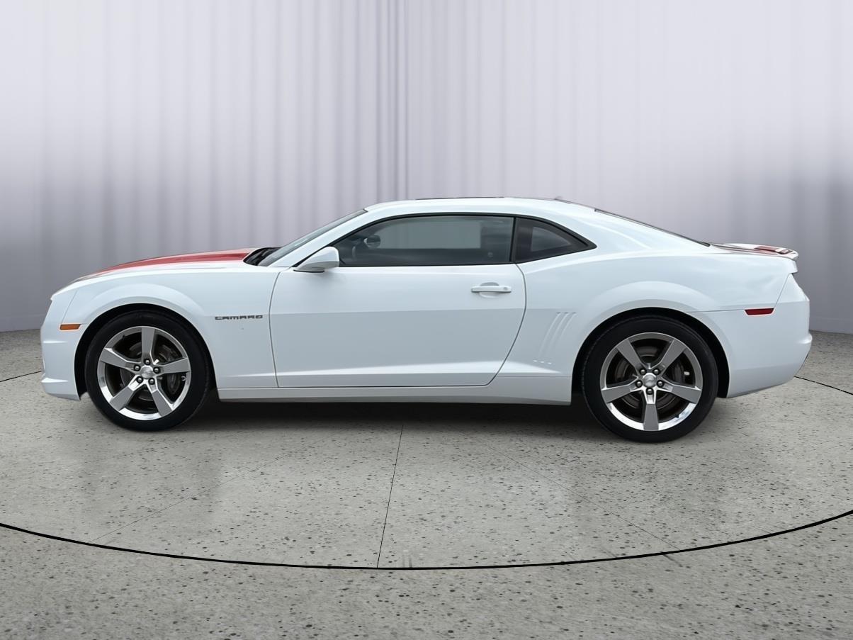 Used 2010 Chevrolet Camaro 2SS with VIN 2G1FK1EJ4A9142640 for sale in Kansas City