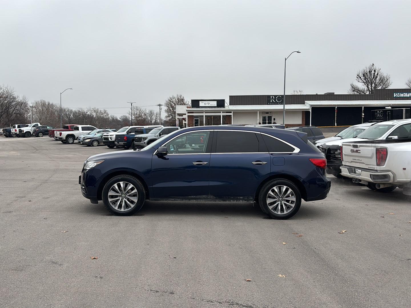 Used 2015 Acura MDX Technology Package with VIN 5FRYD4H4XFB024675 for sale in Chillicothe, MO