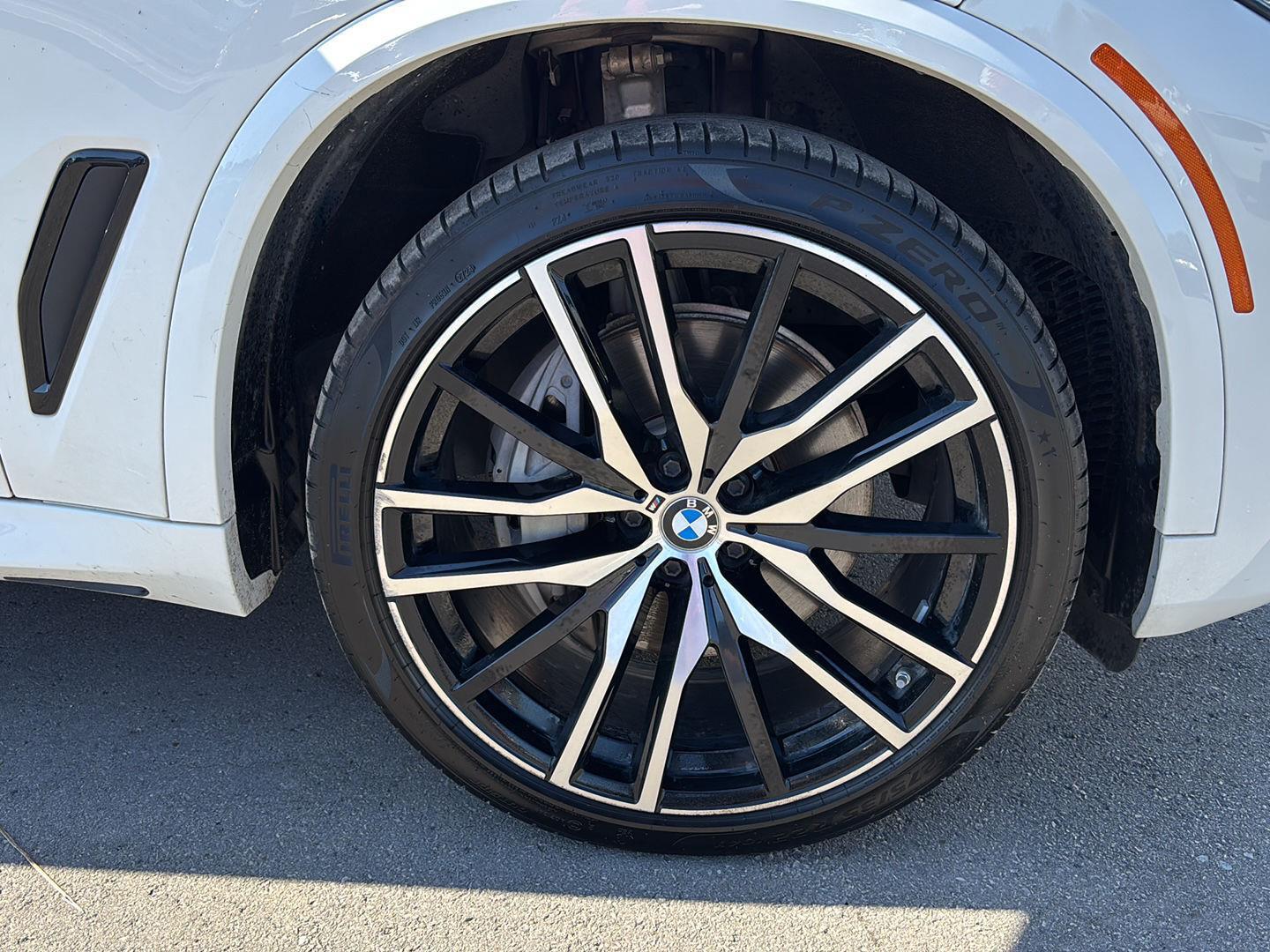 2019 BMW X5 50i - Photo 12