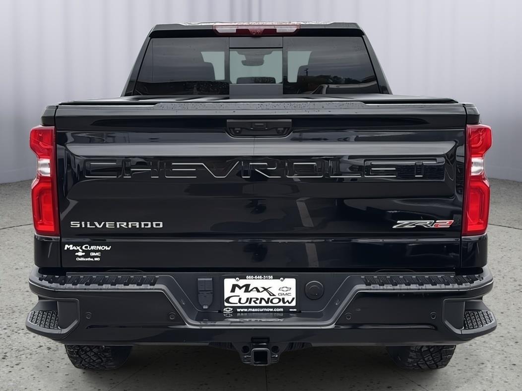 2024 Chevrolet Silverado 1500 ZR2 photo 4