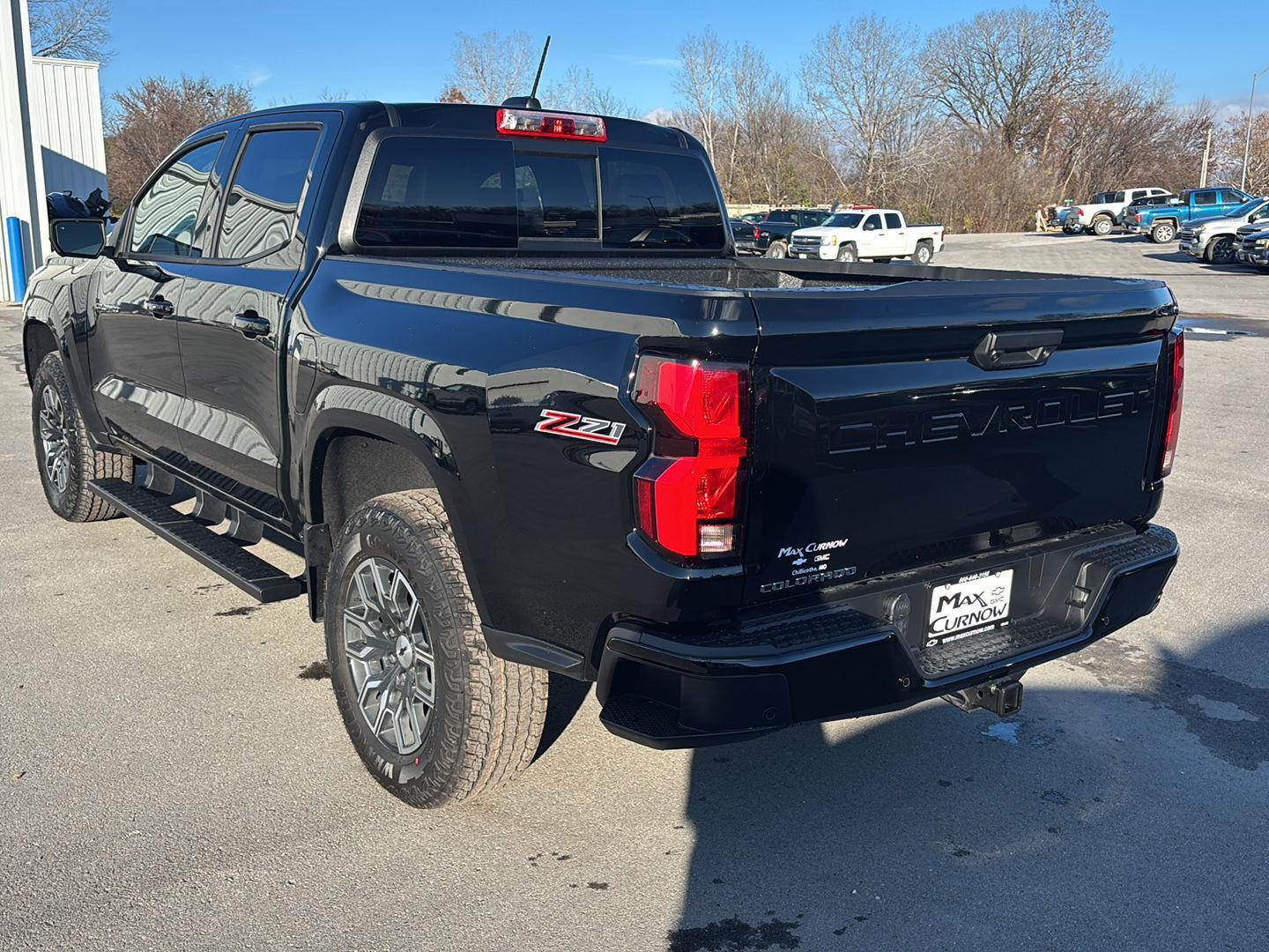 2026 Chevrolet Colorado Z71 photo 3