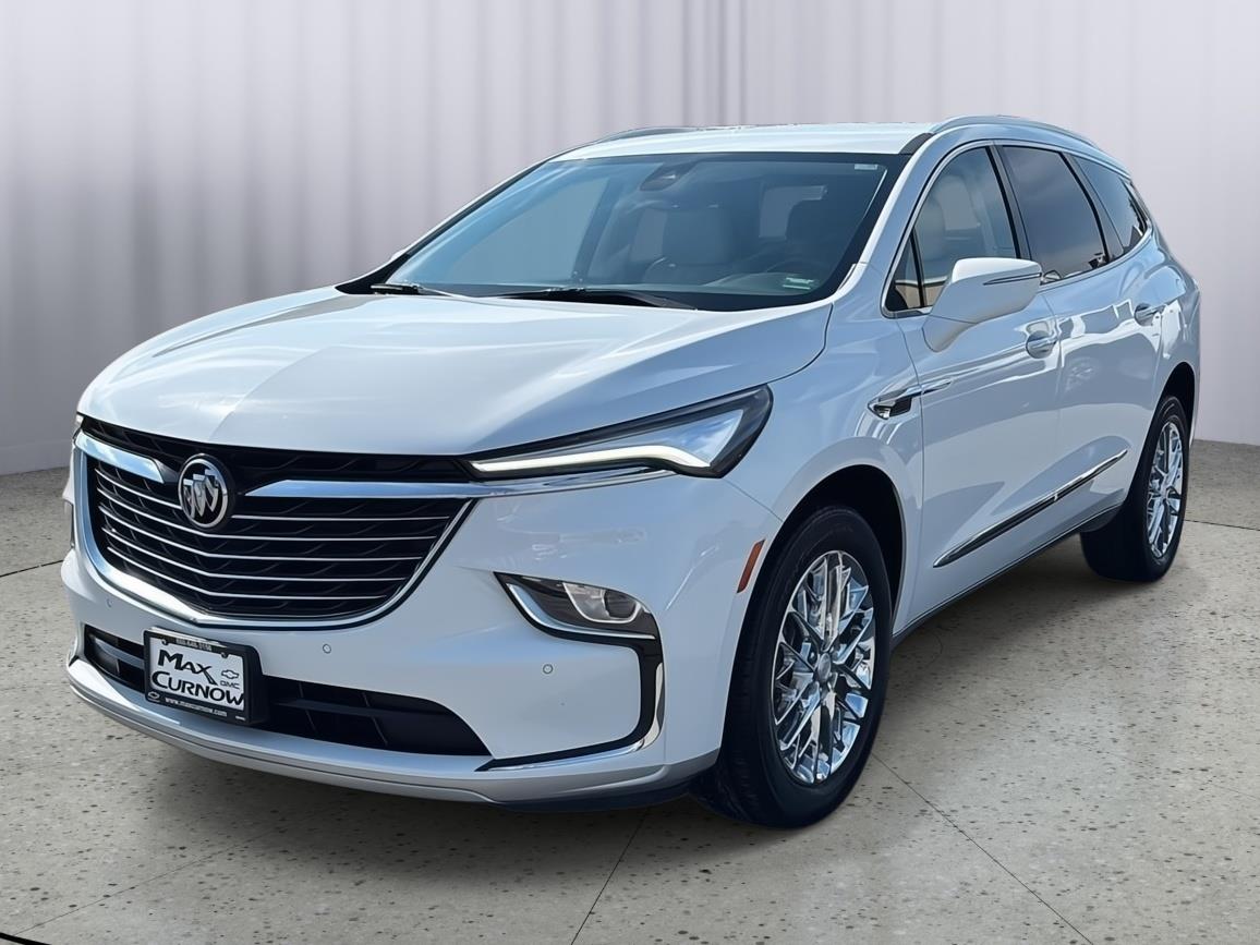 2023 Buick Enclave Essence AWD's photo