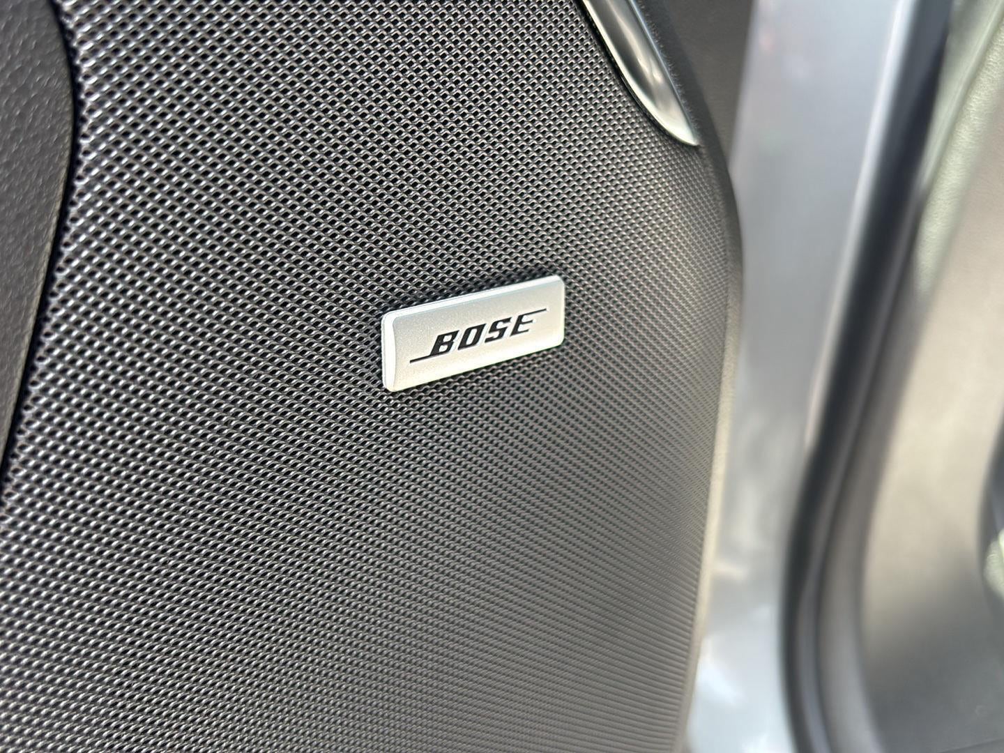 2026 GMC Yukon XL Denali - Photo 17