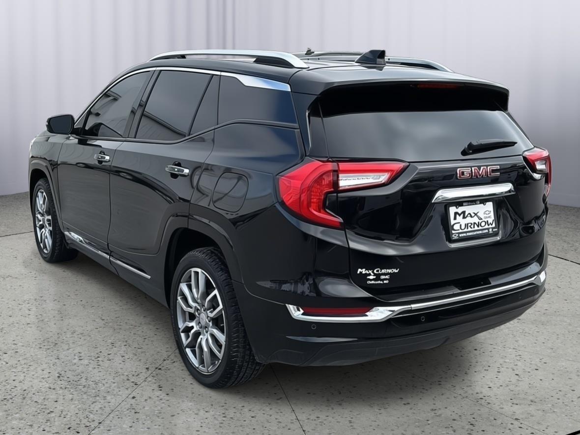 2023 GMC Terrain Denali - Photo 3