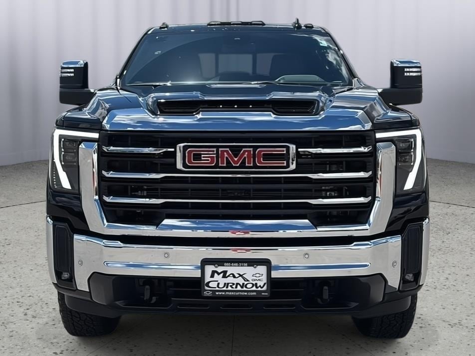 2026 GMC Sierra 2500HD SLT - Photo 8