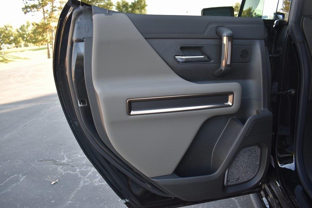 2025 GMC HUMMER EV 3X - Photo 18