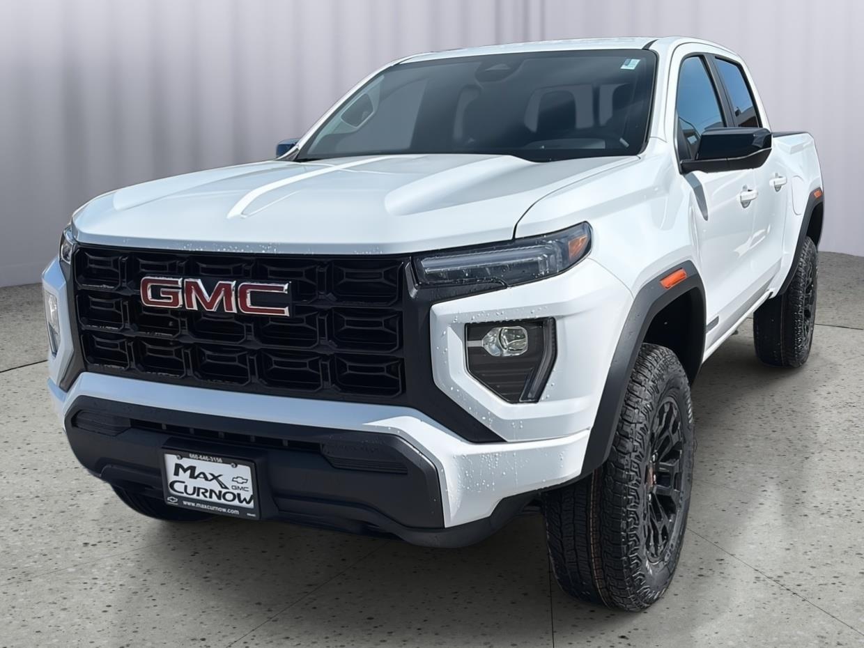 2026 GMC Canyon 2WD Elevation Crew Cab Short Box's photo