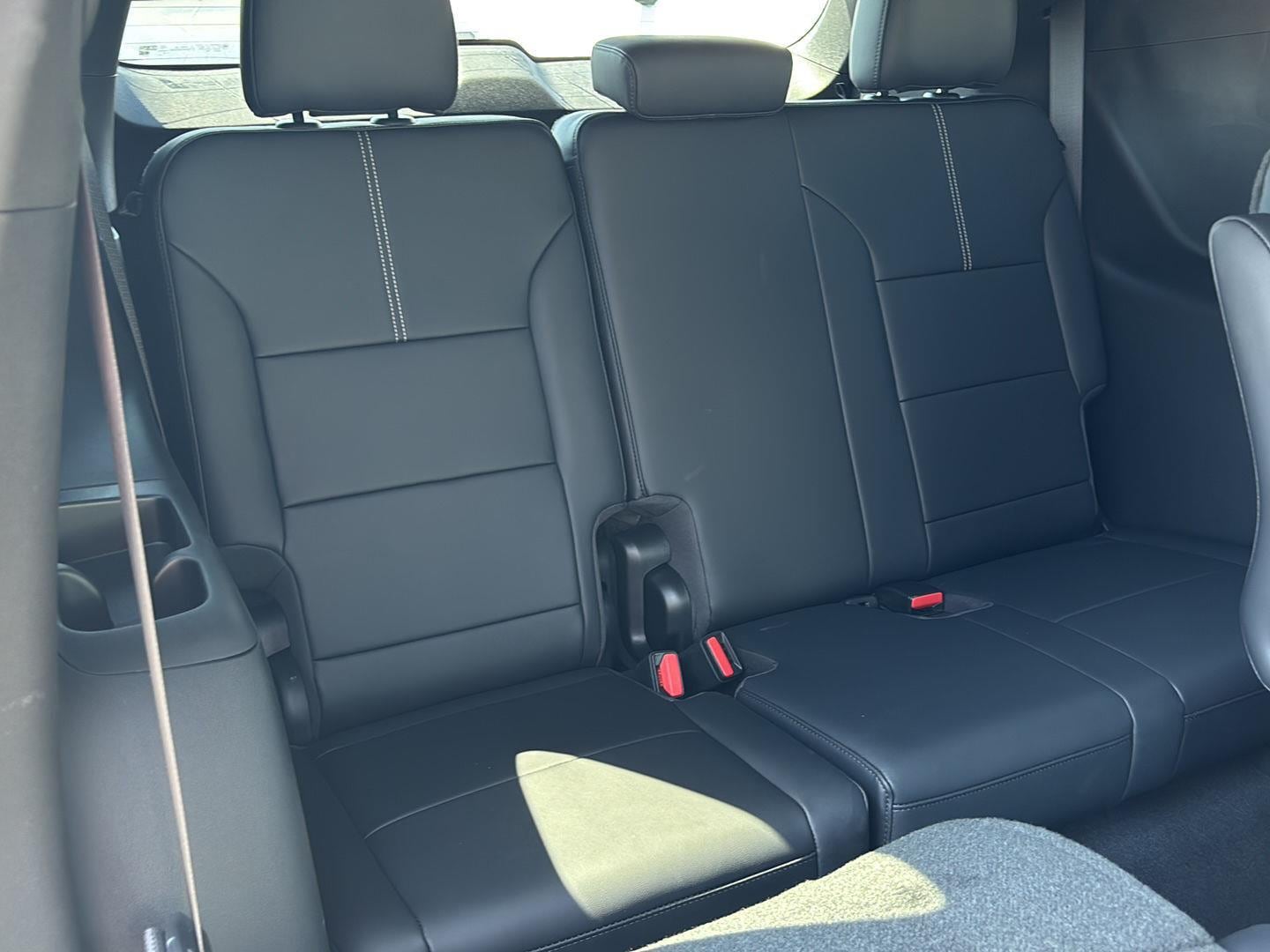 2026 GMC Acadia Elevation - Photo 25