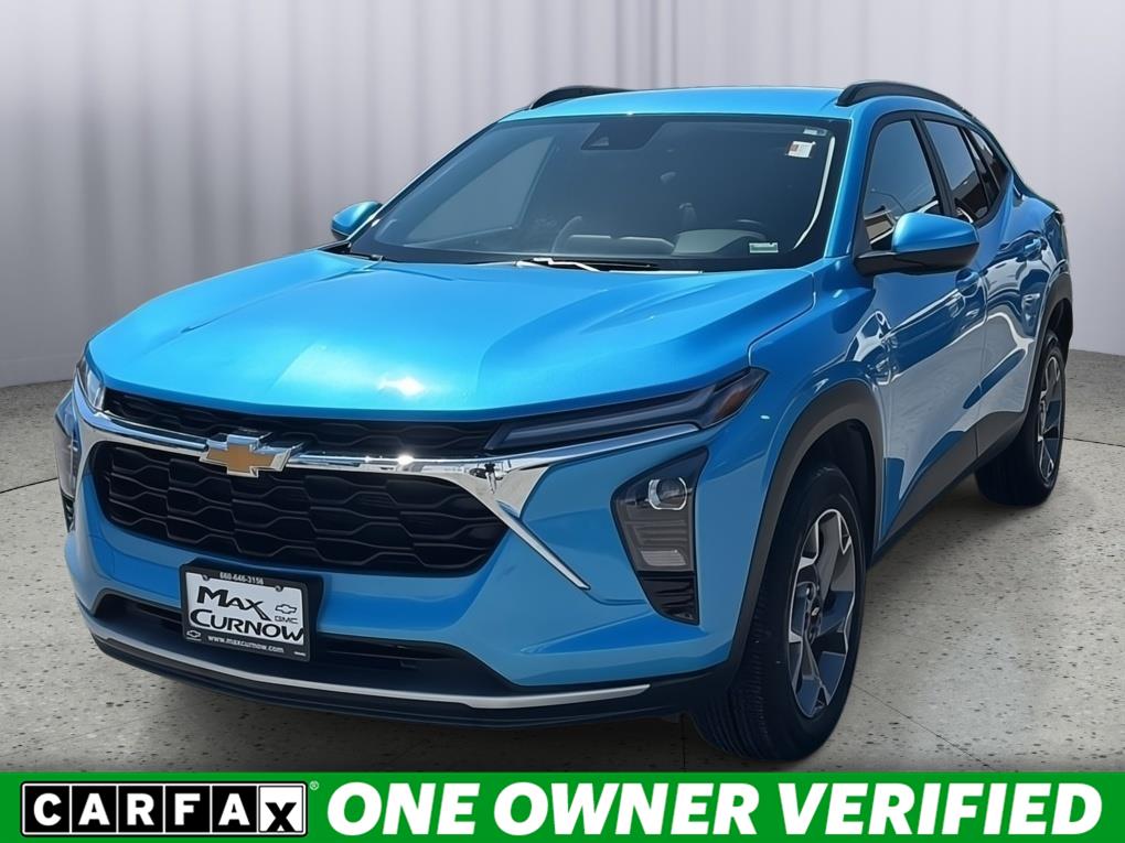 2025 Chevrolet Trax LT's photo