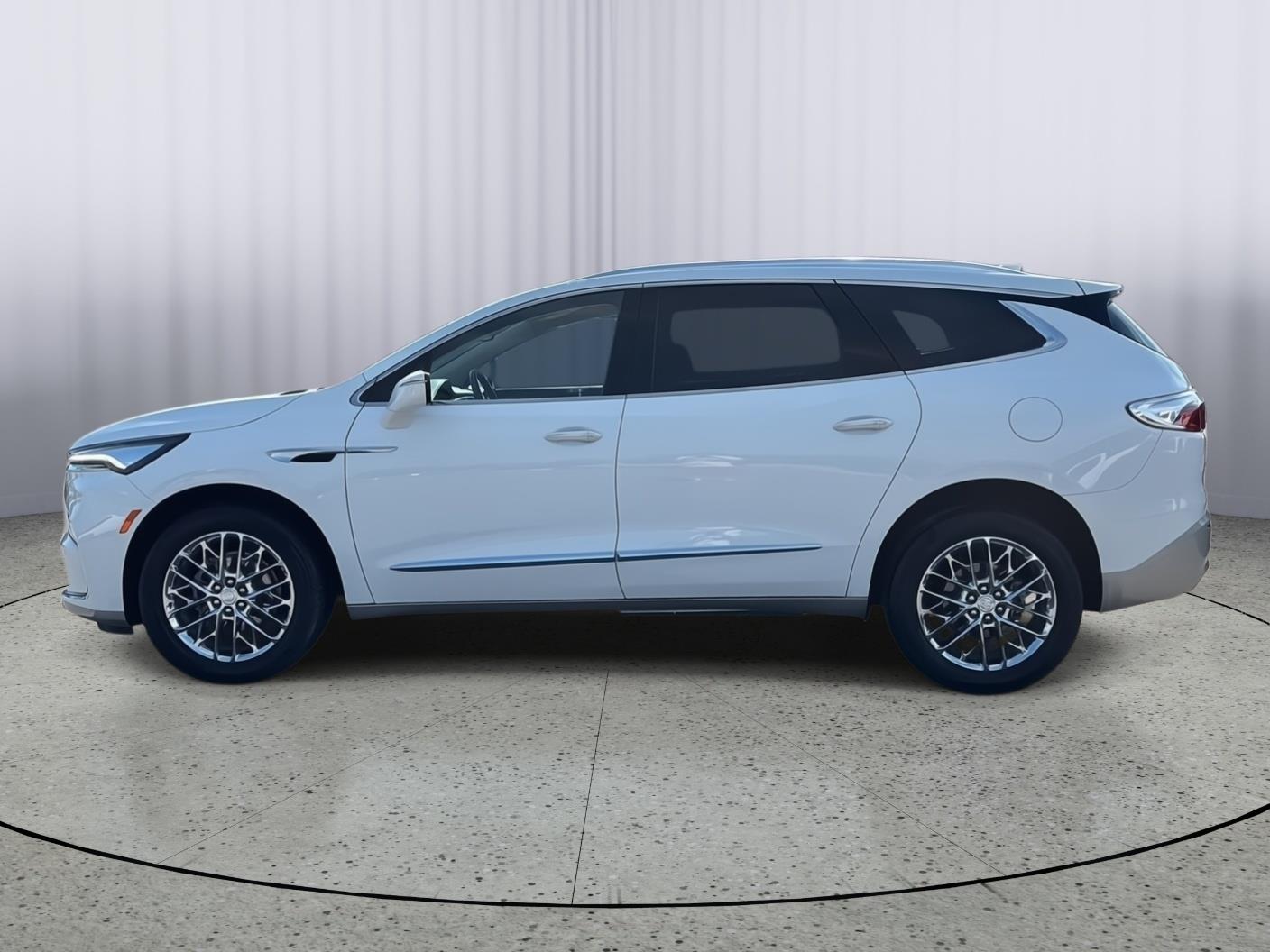 Used 2023 Buick Enclave Essence with VIN 5GAEVAKW8PJ151575 for sale in Kansas City