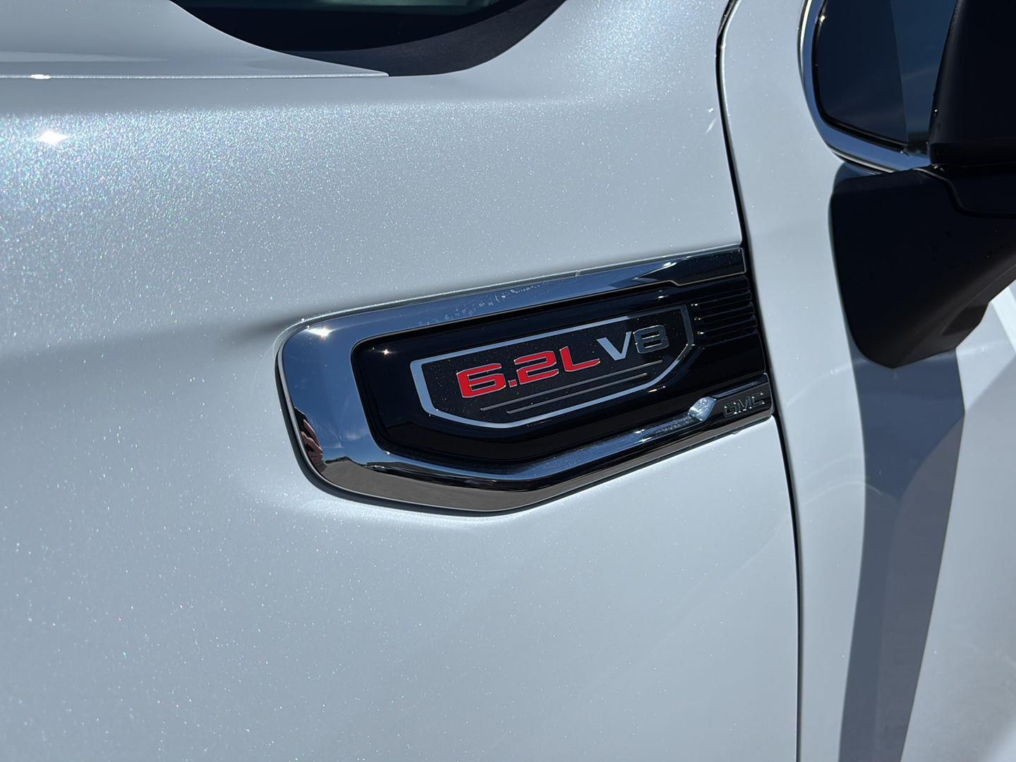 2026 GMC Sierra 1500 SLT - Photo 10