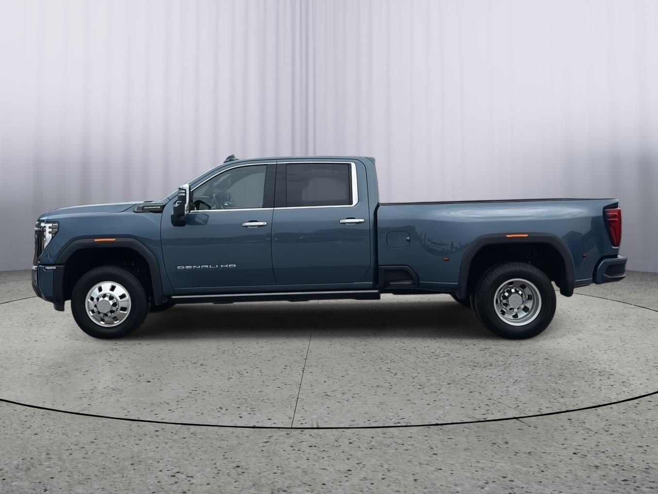 Used 2025 GMC Sierra 3500HD Denali Ultimate with VIN 1GT4UYEY0SF288198 for sale in Kansas City