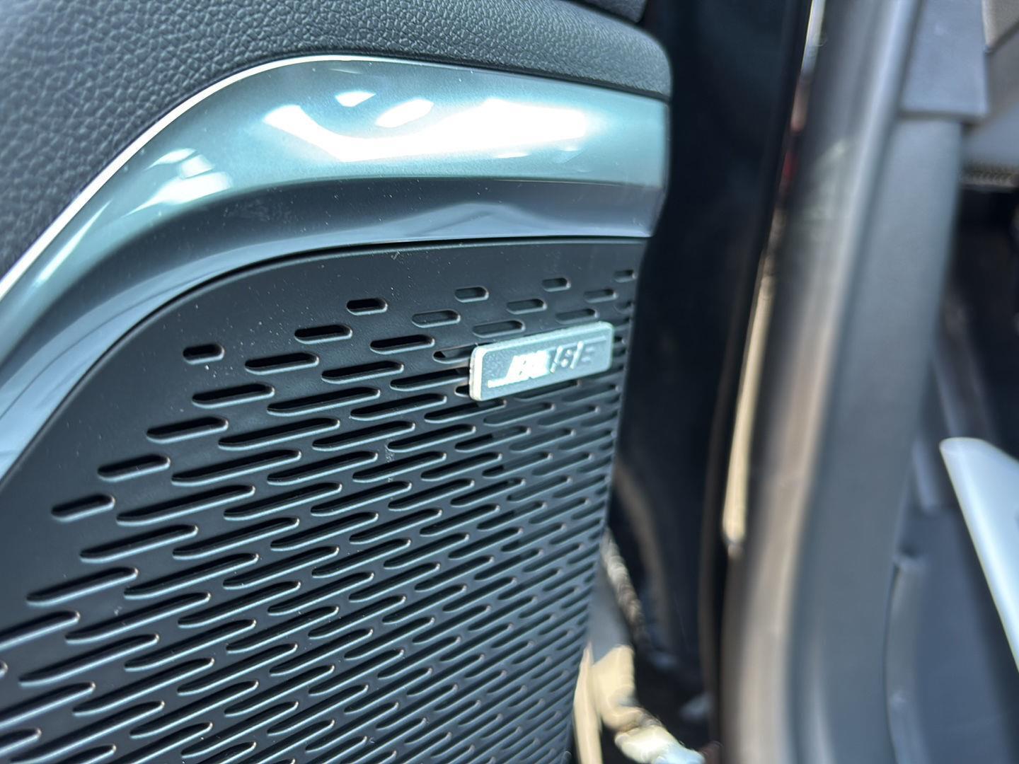 2026 GMC Acadia Elevation - Photo 17