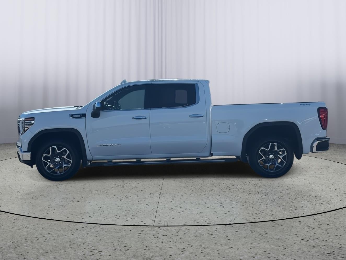 Used 2023 GMC Sierra 1500 SLT with VIN 3GTUUDE80PG171624 for sale in Kansas City