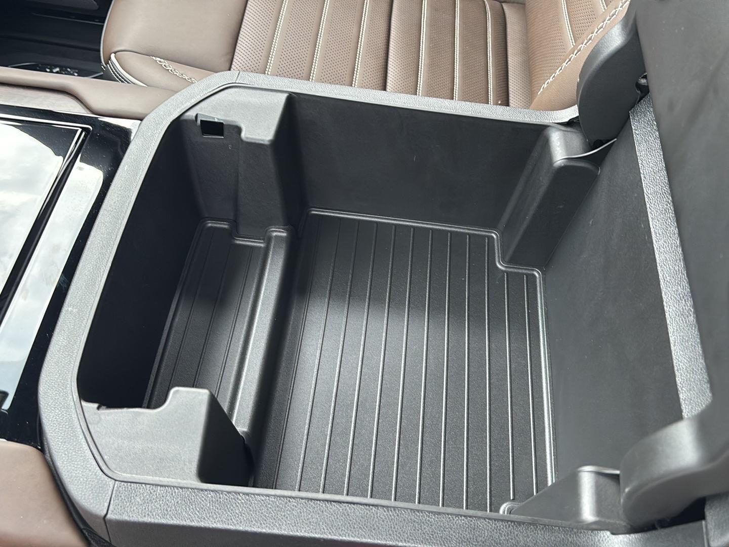 2026 GMC Yukon Denali Ultimate - Photo 41