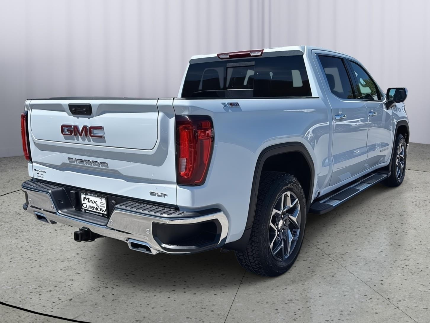 2026 GMC Sierra 1500 SLT - Photo 6